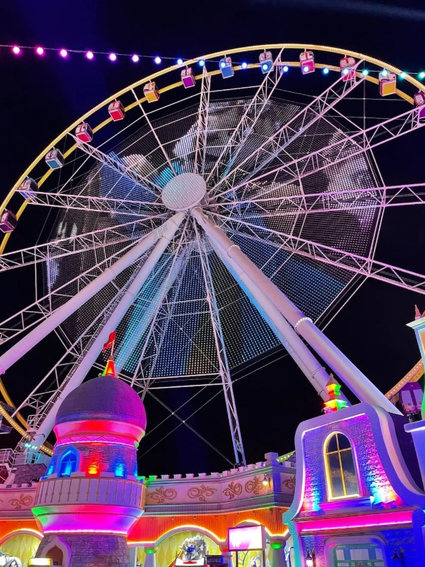 Night carnival lights